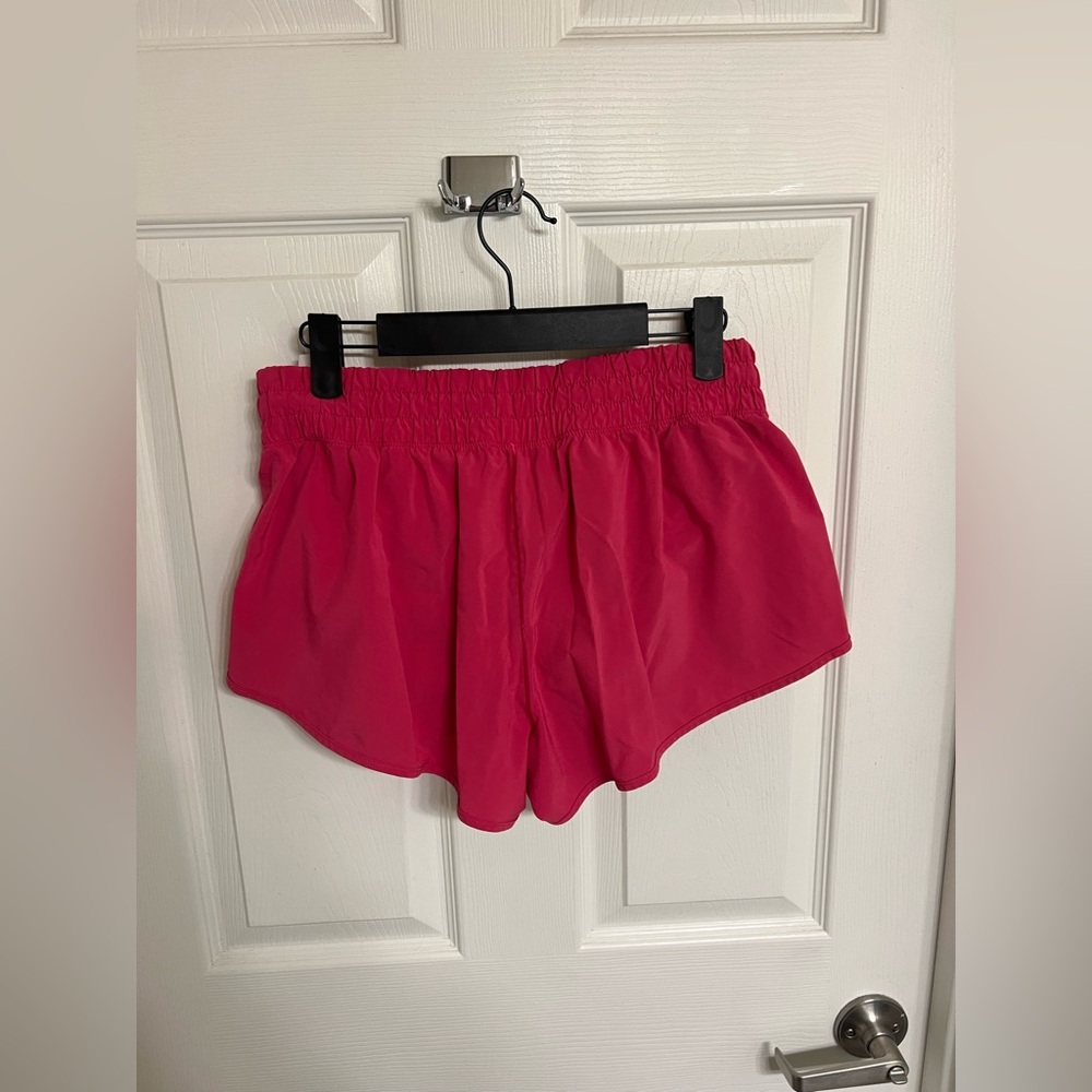 Aerie Hot Stuff Lined 2.5 inch Shorts - Picture 2 of 2